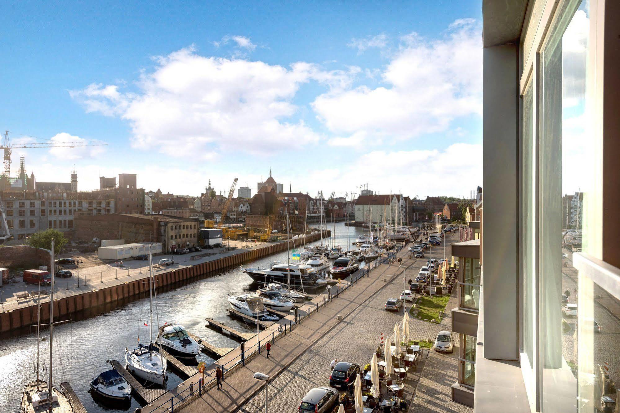 Waterlane Pool & Gym Apartments Gdańsk Kültér fotó